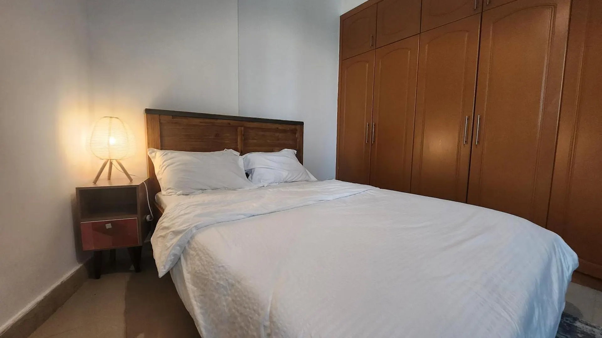 Dream Marina Inn, Heart Of Marina Dubai Apartment