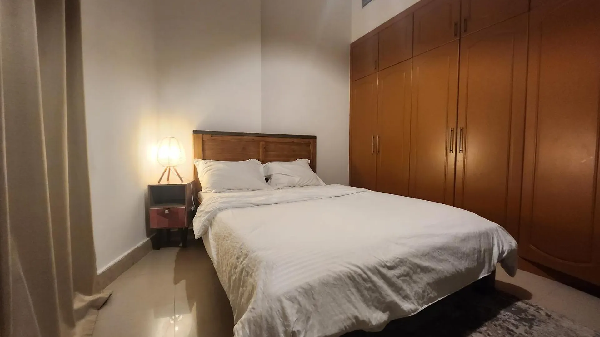 Apartment Dream Marina Inn, Heart Of Marina Dubai